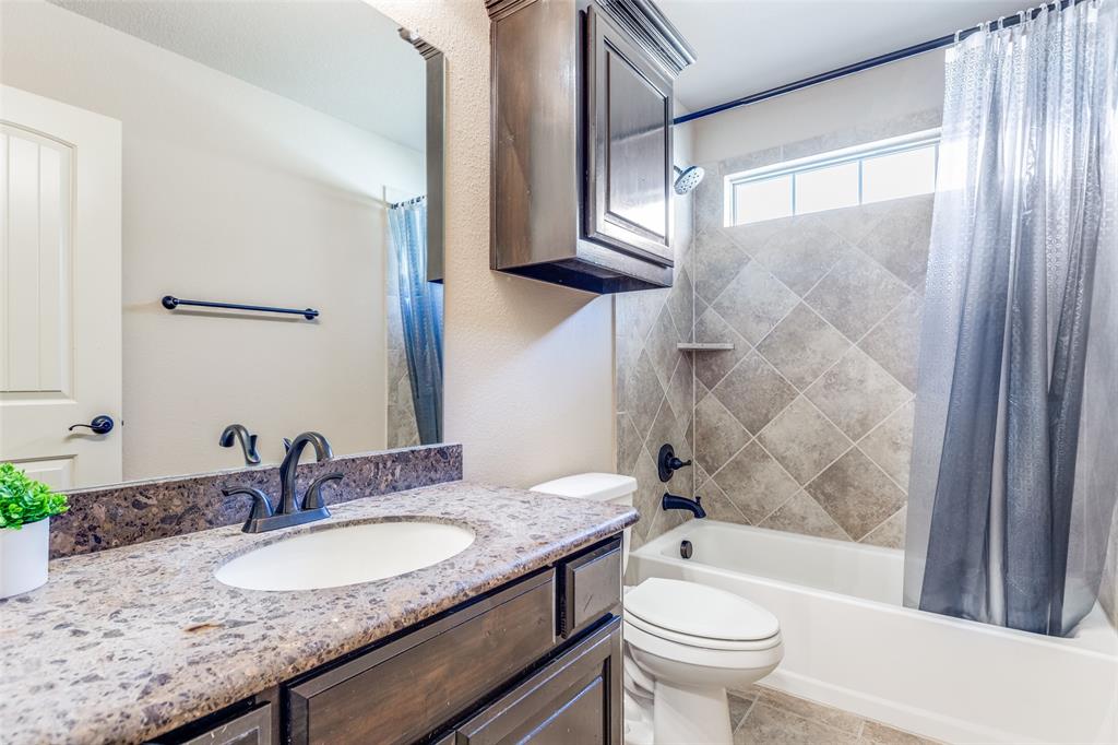 McKinney, Texas, 75071, United States, 5 Bedrooms Bedrooms, ,4 BathroomsBathrooms,Residential,For Sale,1960701