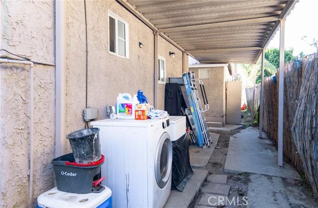 Los Angeles, California, 90001, United States, ,Residential,For Sale,2010027