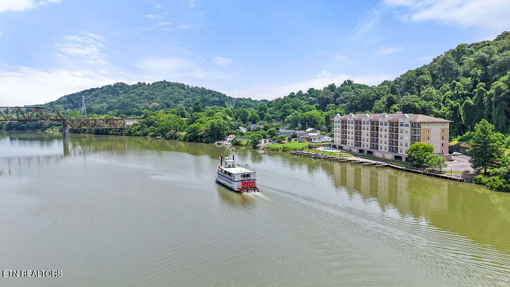 Knoxville, Tennessee, 37902, United States, 3 Bedrooms Bedrooms, ,2 BathroomsBathrooms,Residential,For Sale,1870599