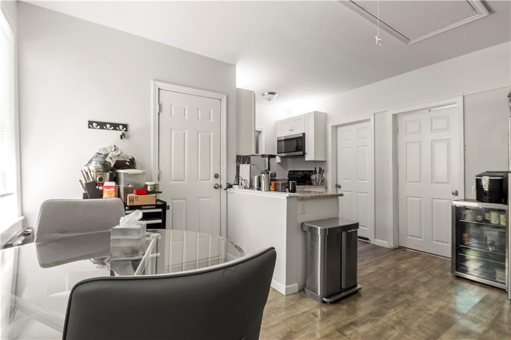 Providence, Rhode Island, 02908, United States, 8 Bedrooms Bedrooms, ,3 BathroomsBathrooms,Residential,For Sale,2006302