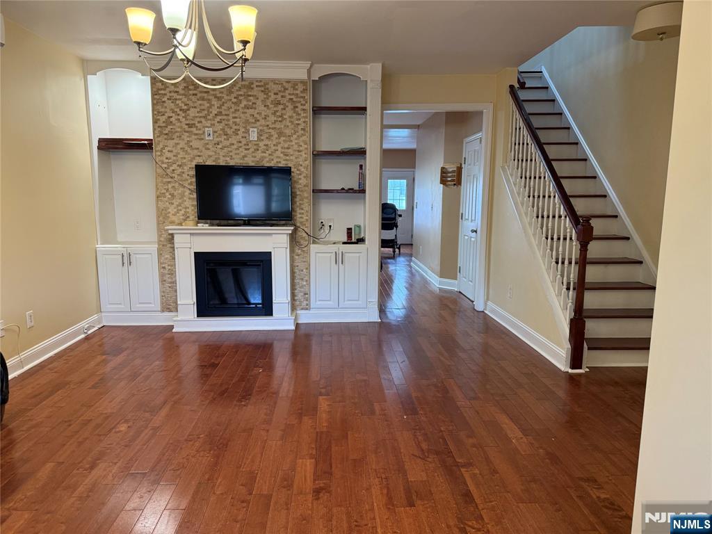 Kearny, New Jersey, 07032, United States, 3 Bedrooms Bedrooms, ,2 BathroomsBathrooms,Residential,For Sale,1927539