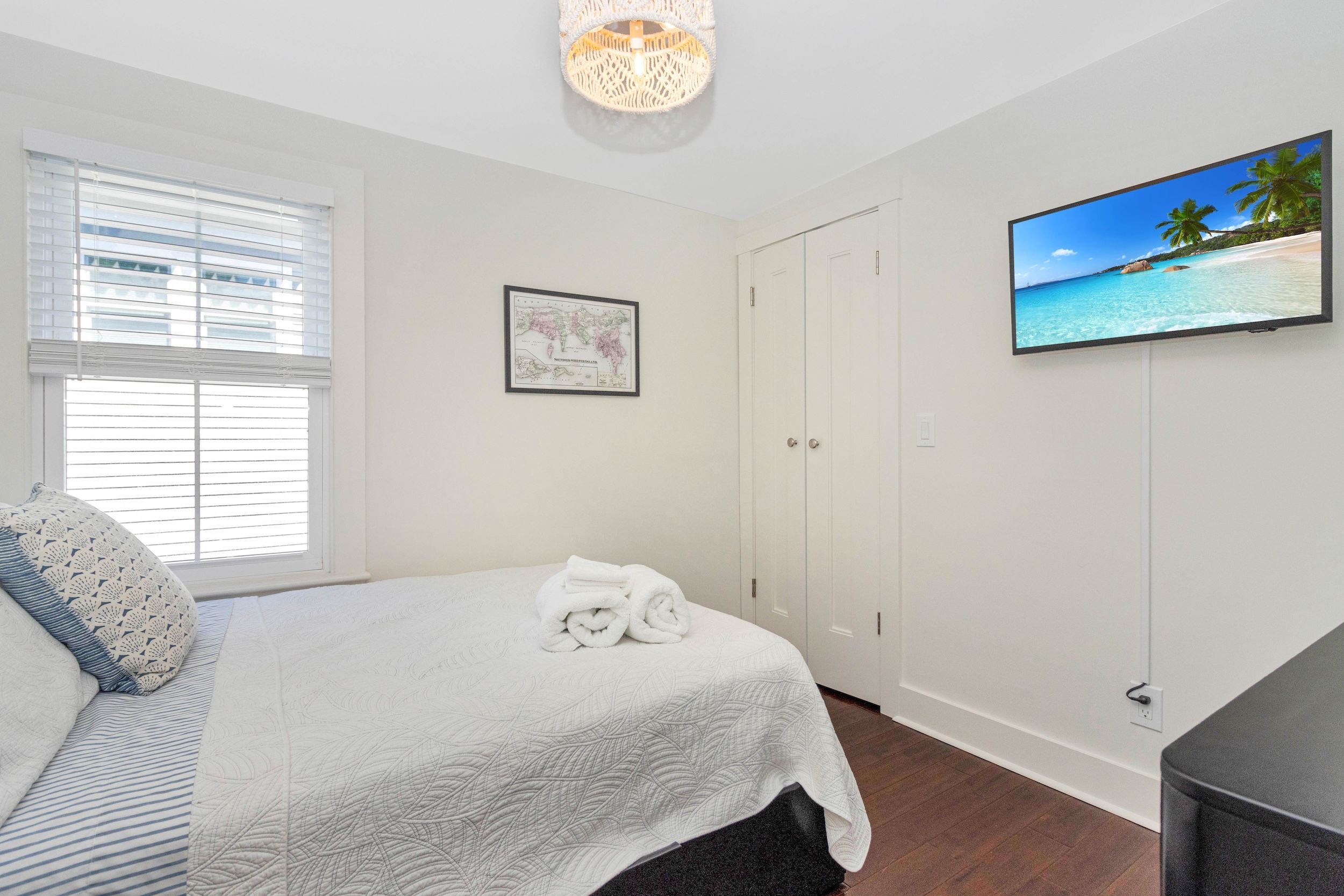  430 1st Street, Greenport, NY, 11944 - 物件實景