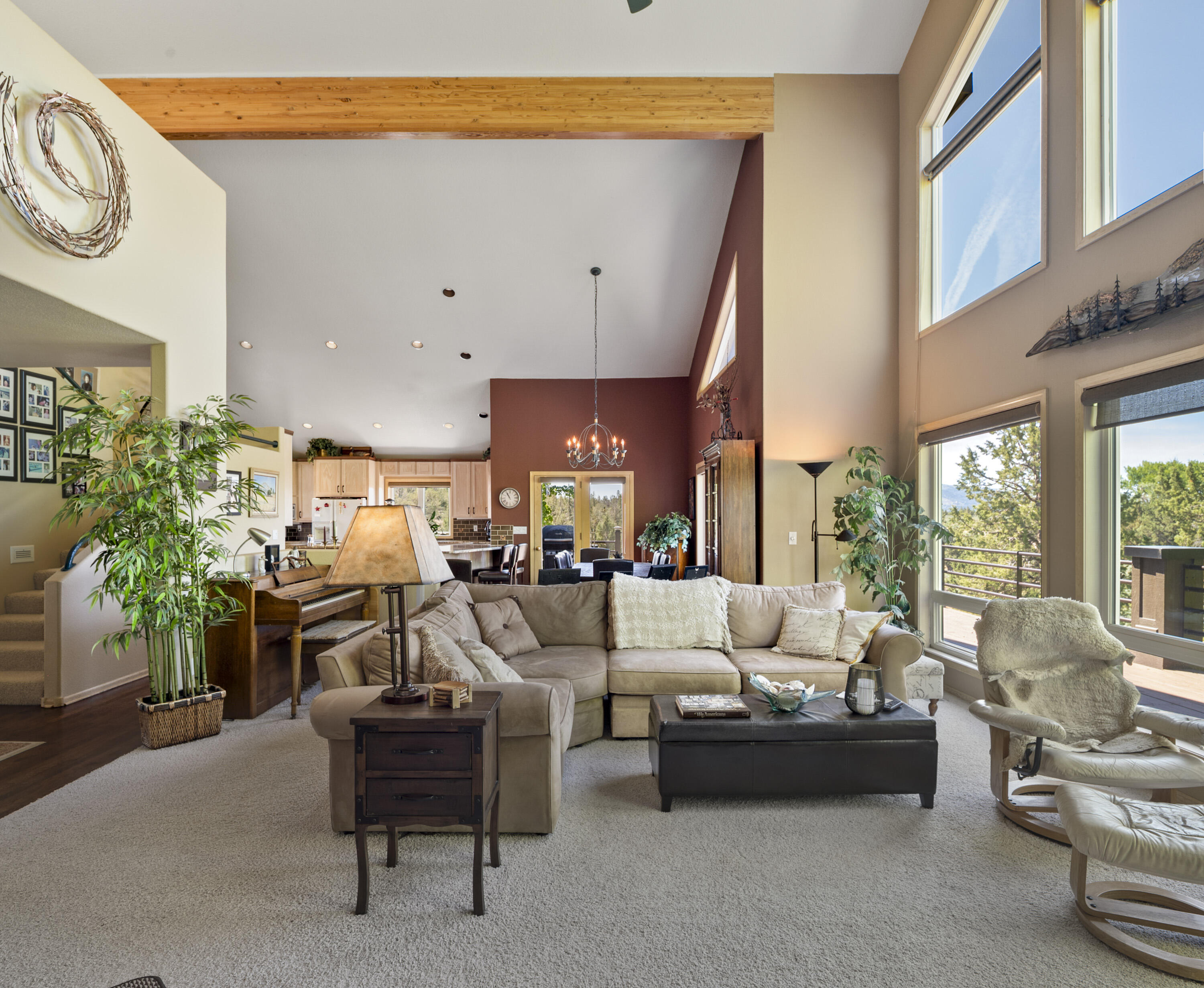 Powell Butte, Oregon, 97753, United States, 4 Bedrooms Bedrooms, ,3 BathroomsBathrooms,Residential,For Sale,1977407