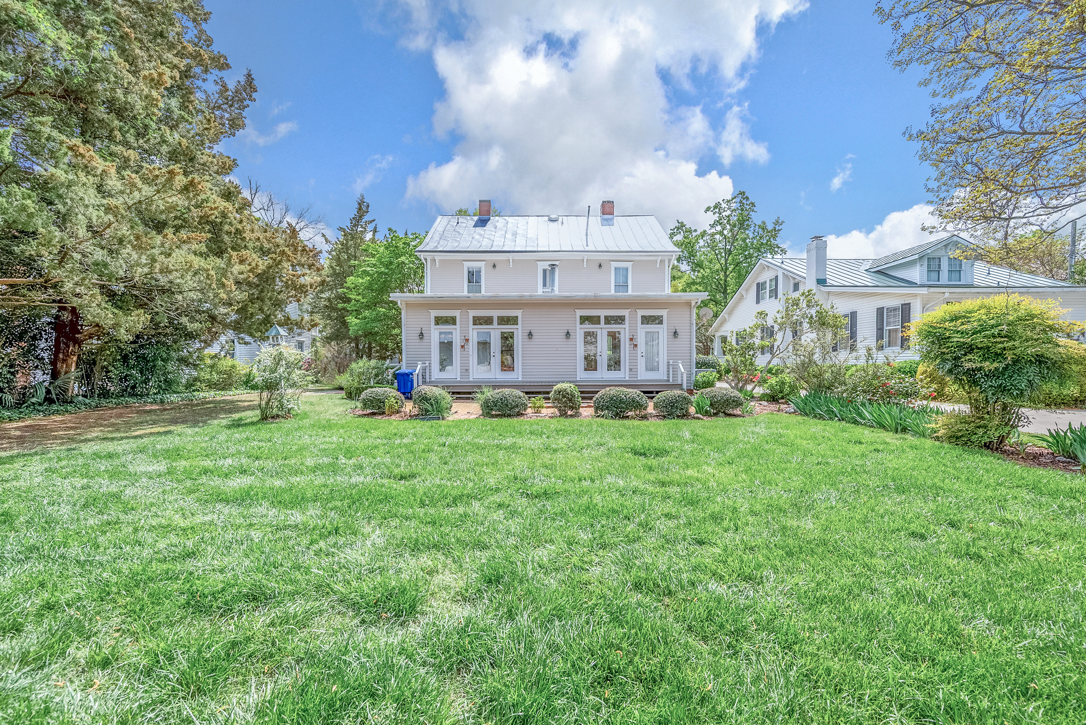  GRACIOUS HOME IN HISTORIC DISTRICT - 物件實景
