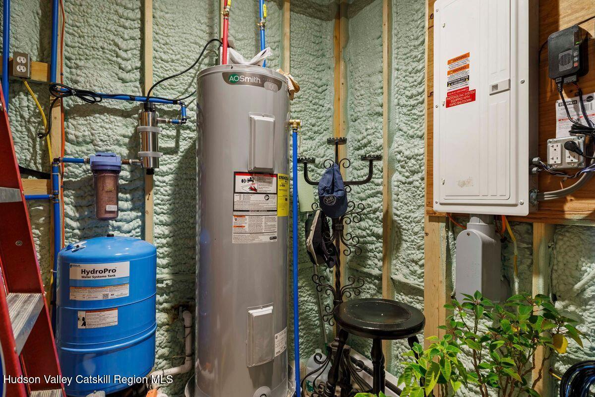 Fleischmanns, New York, 12430, United States, 3 Bedrooms Bedrooms, ,3 BathroomsBathrooms,Residential,For Sale,2002156