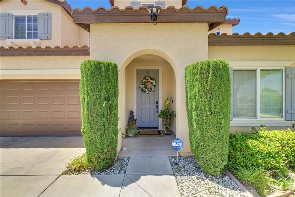 Lake Elsinore, California, 92530, United States, 3 Bedrooms Bedrooms, ,3 BathroomsBathrooms,Residential,For Sale,1880934