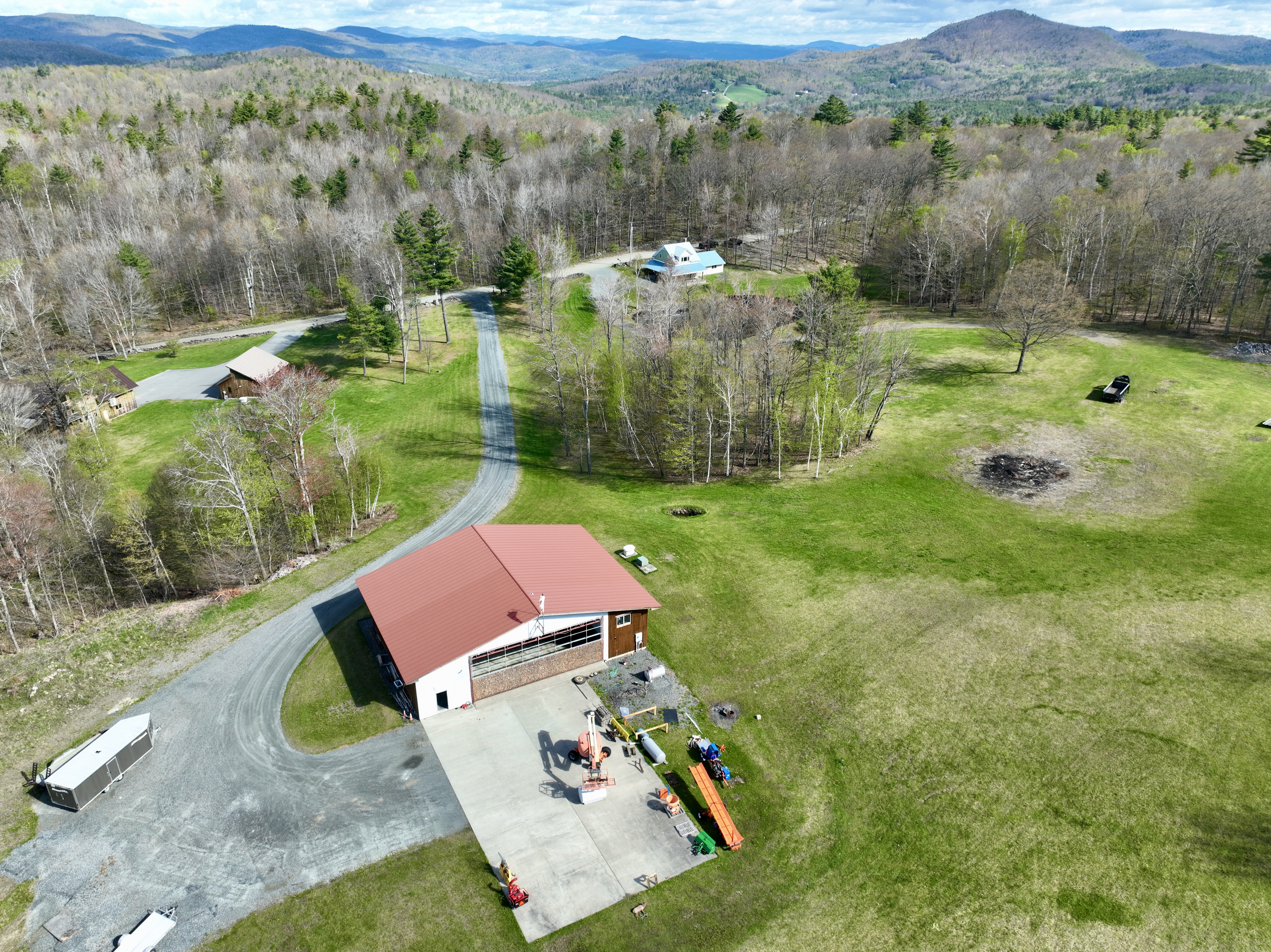  104 Upper Stonehouse Mountain Road - 物件實景