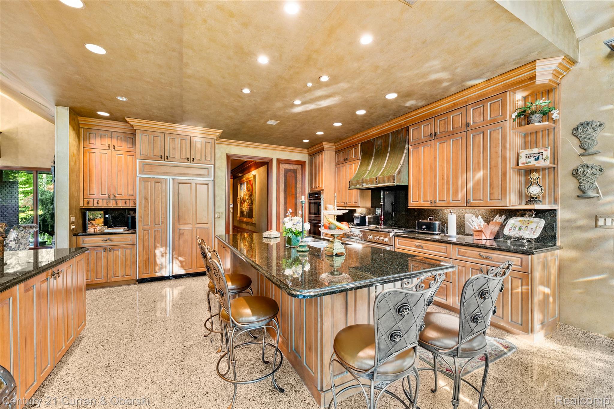 Dearborn, Michigan, 48124, United States, 4 Bedrooms Bedrooms, ,4 BathroomsBathrooms,Residential,For Sale,1983815