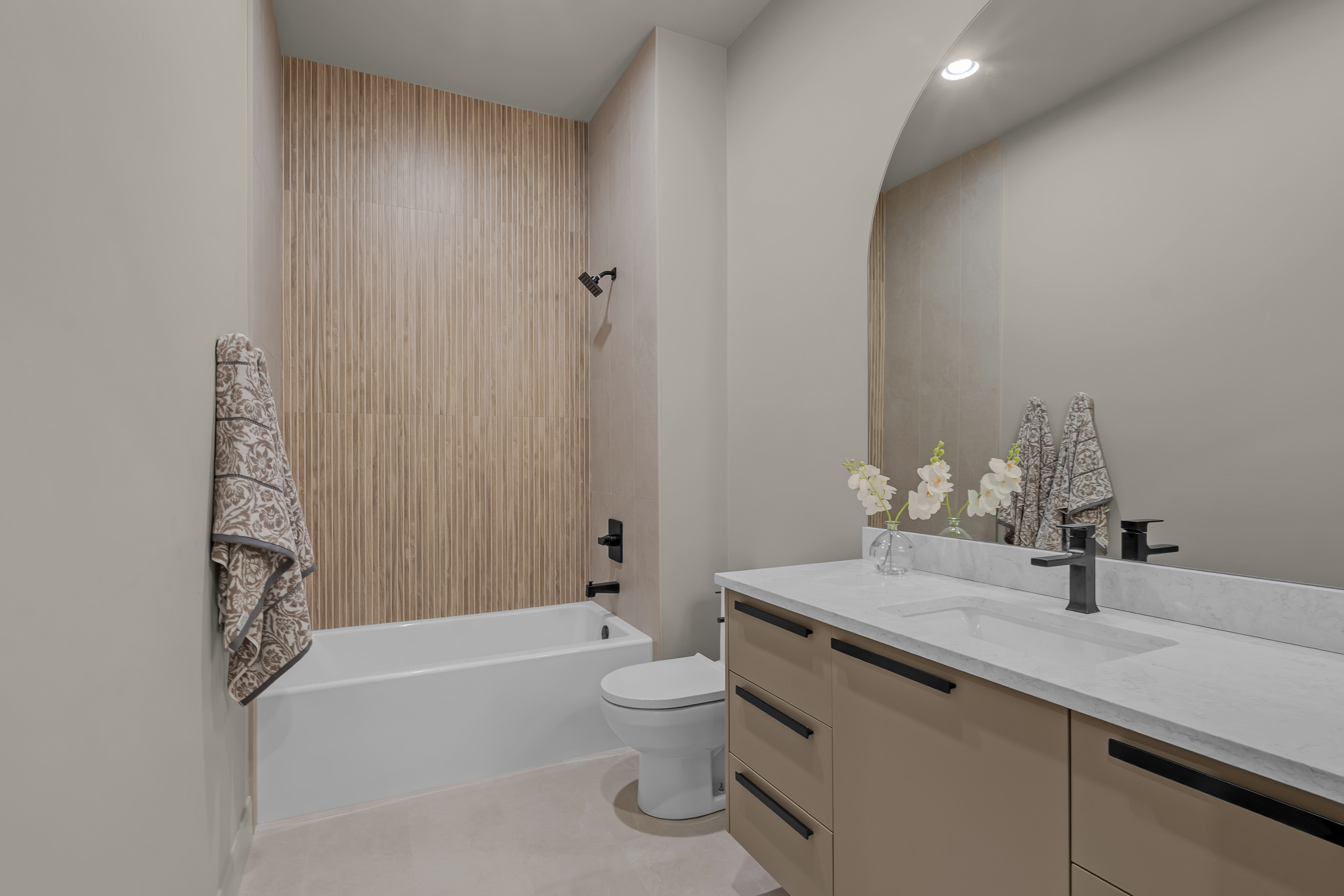  17744 East White Tail Cove, Owasso, OK 74055 - 物件實景