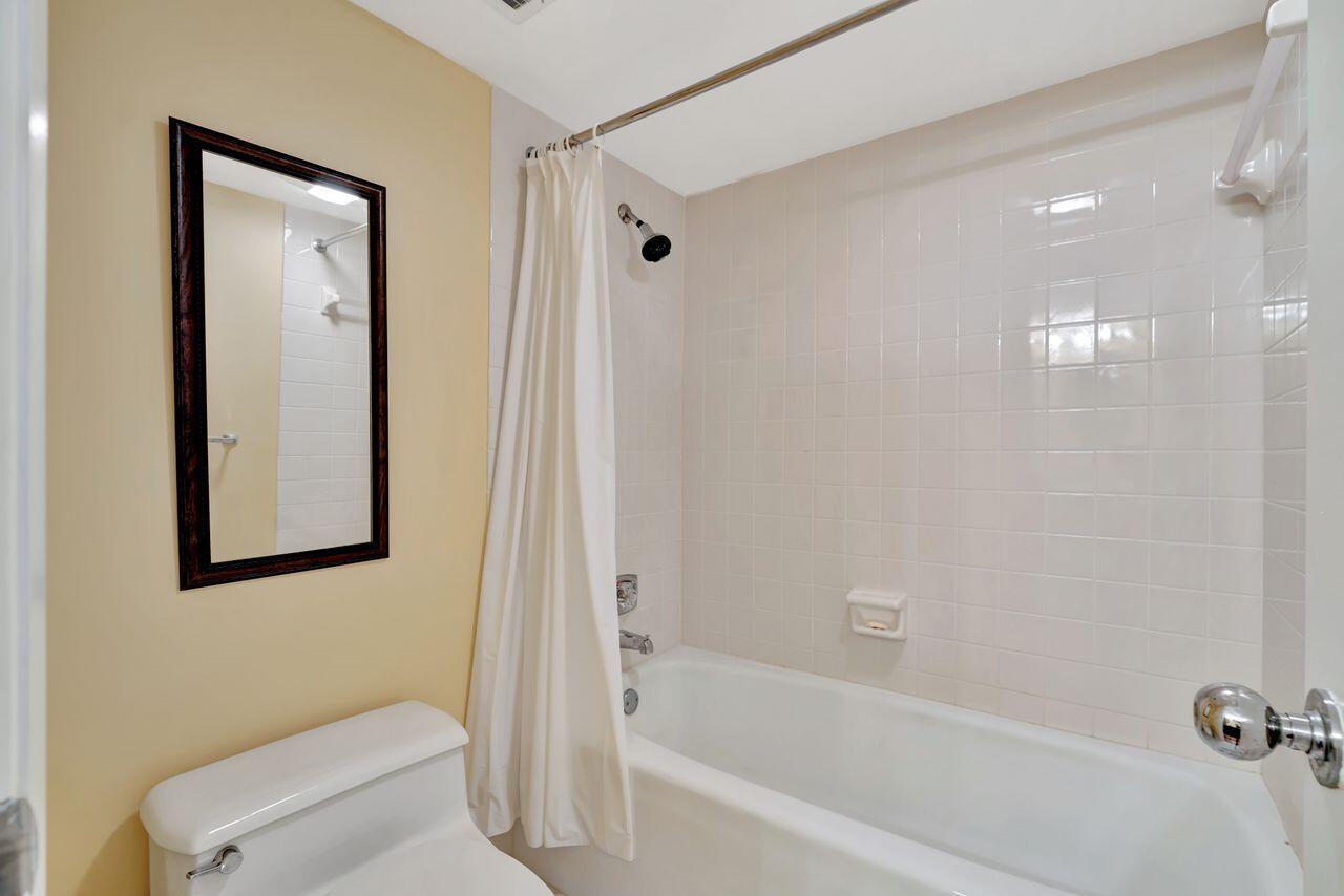 Juno Beach, Florida, 33408, United States, 3 Bedrooms Bedrooms, ,2 BathroomsBathrooms,Residential,For Sale,1761960