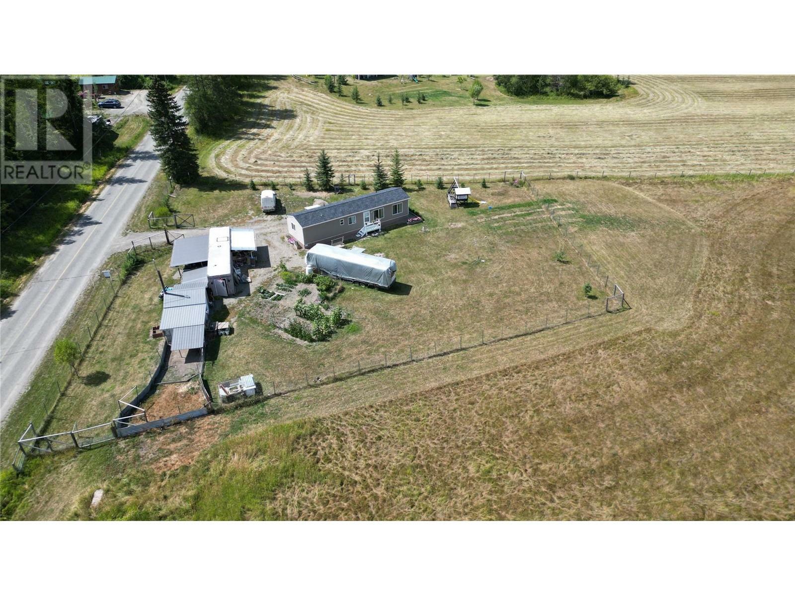 CHERRYVILLE, British Columbia, V0E 2G3, CA, 2 Bedrooms Bedrooms, ,1 BathroomBathrooms,Residential,For Sale,1837133