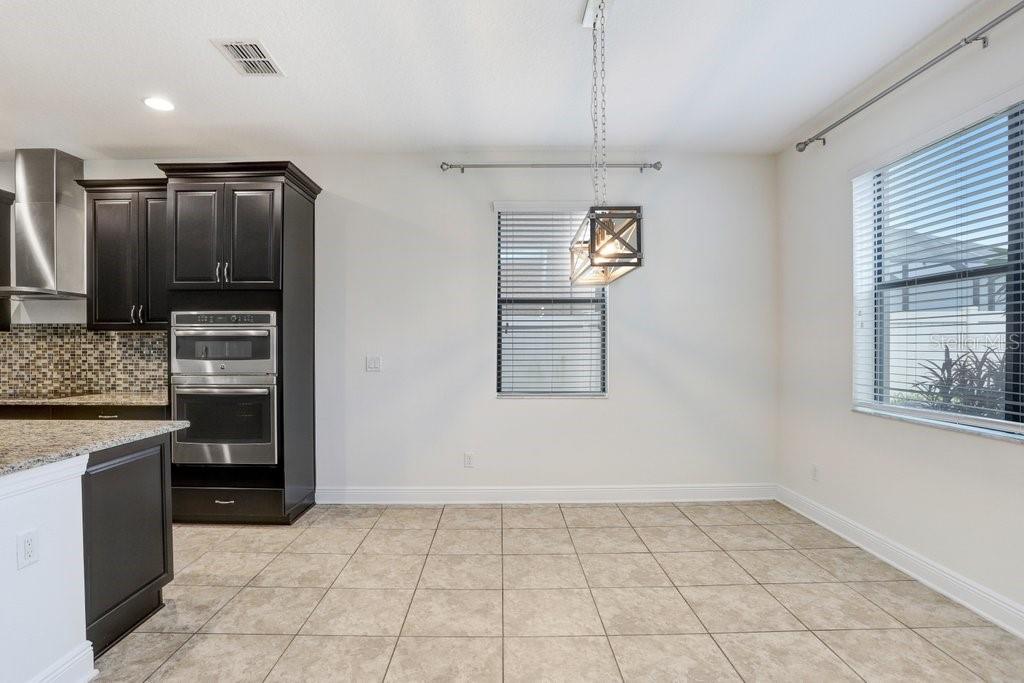 Lutz, Florida, 33558, United States, 5 Bedrooms Bedrooms, ,3 BathroomsBathrooms,Residential,For Sale,1784935