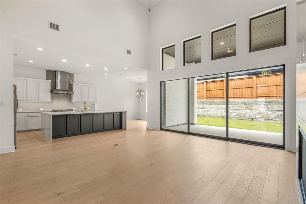 Frisco, Texas, 75033, United States, 5 Bedrooms Bedrooms, ,6 BathroomsBathrooms,Residential,For Sale,1838755