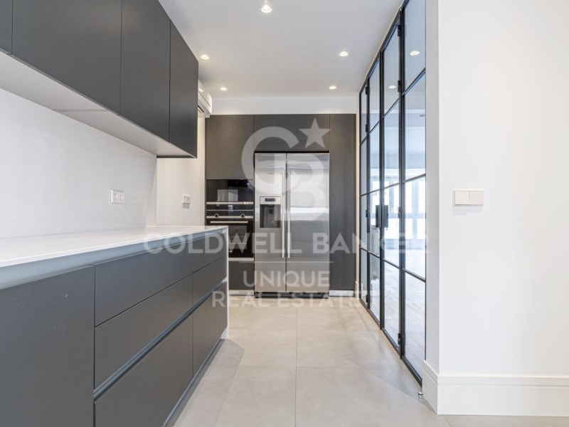 Madrid, Comunidad de Madrid, ES, 3 Bedrooms Bedrooms, ,4 BathroomsBathrooms,Residential,For Sale,1848919