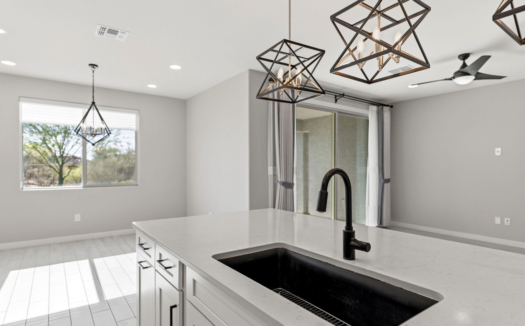  11397 N Baja Place  Oro Valley, AZ - 物件實景