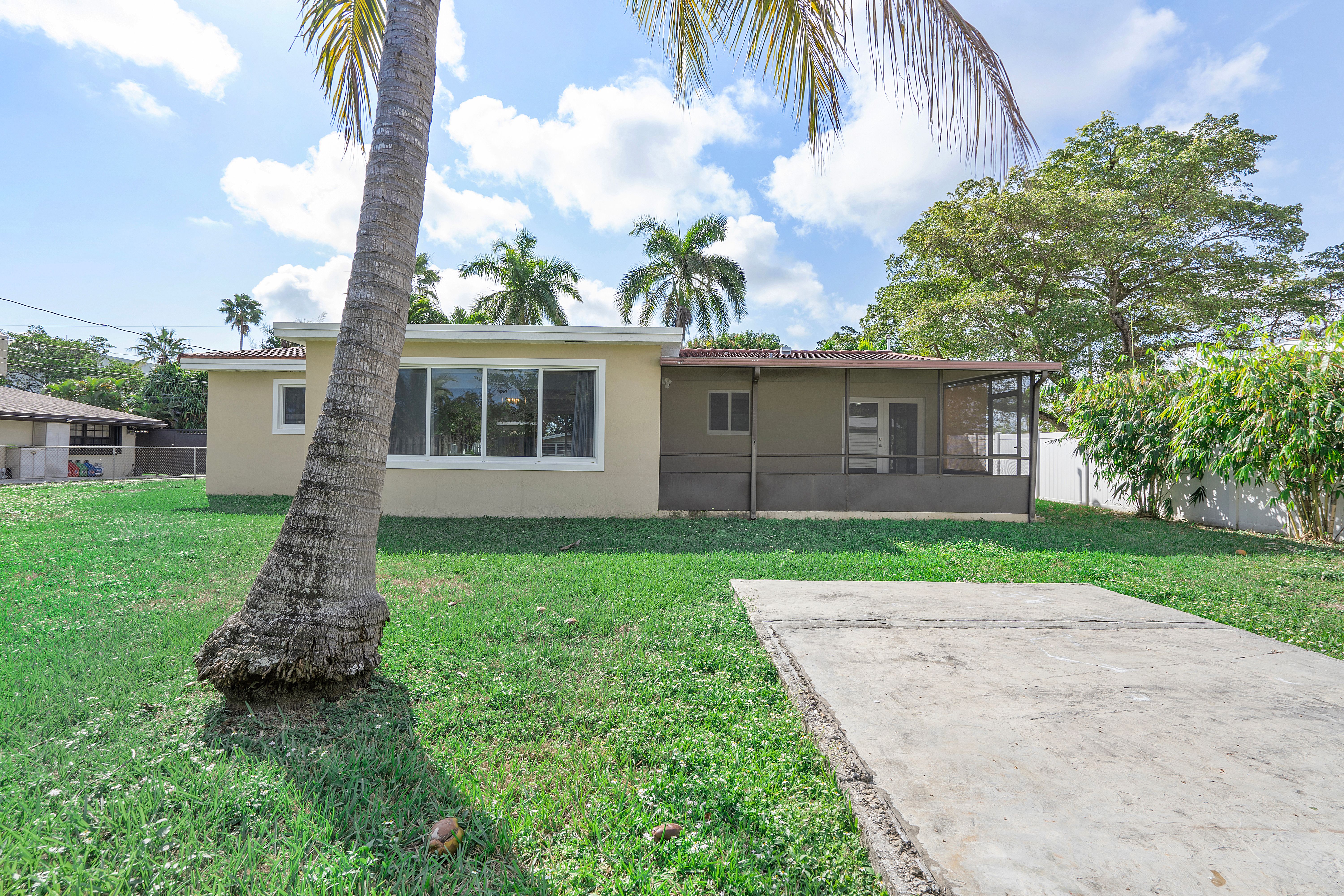  2475 NE 214th St, Aventura, FL, 33180 - 物件實景