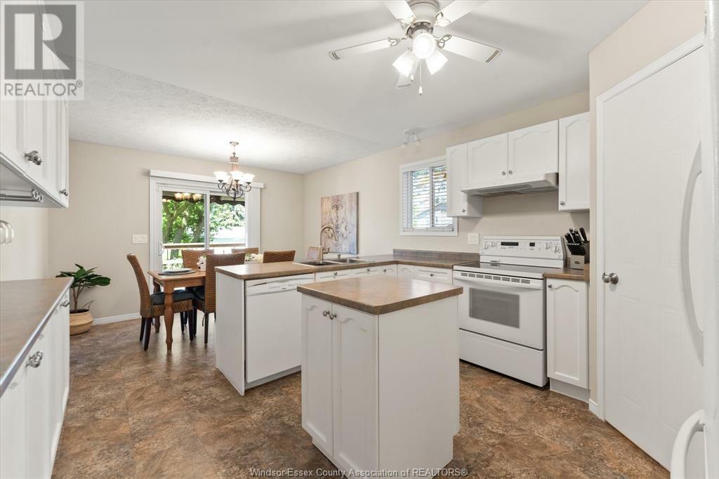 BELLE RIVER, Ontario, N8L 0N2, CA, 3 Bedrooms Bedrooms, ,3 BathroomsBathrooms,Residential,For Sale,1838821