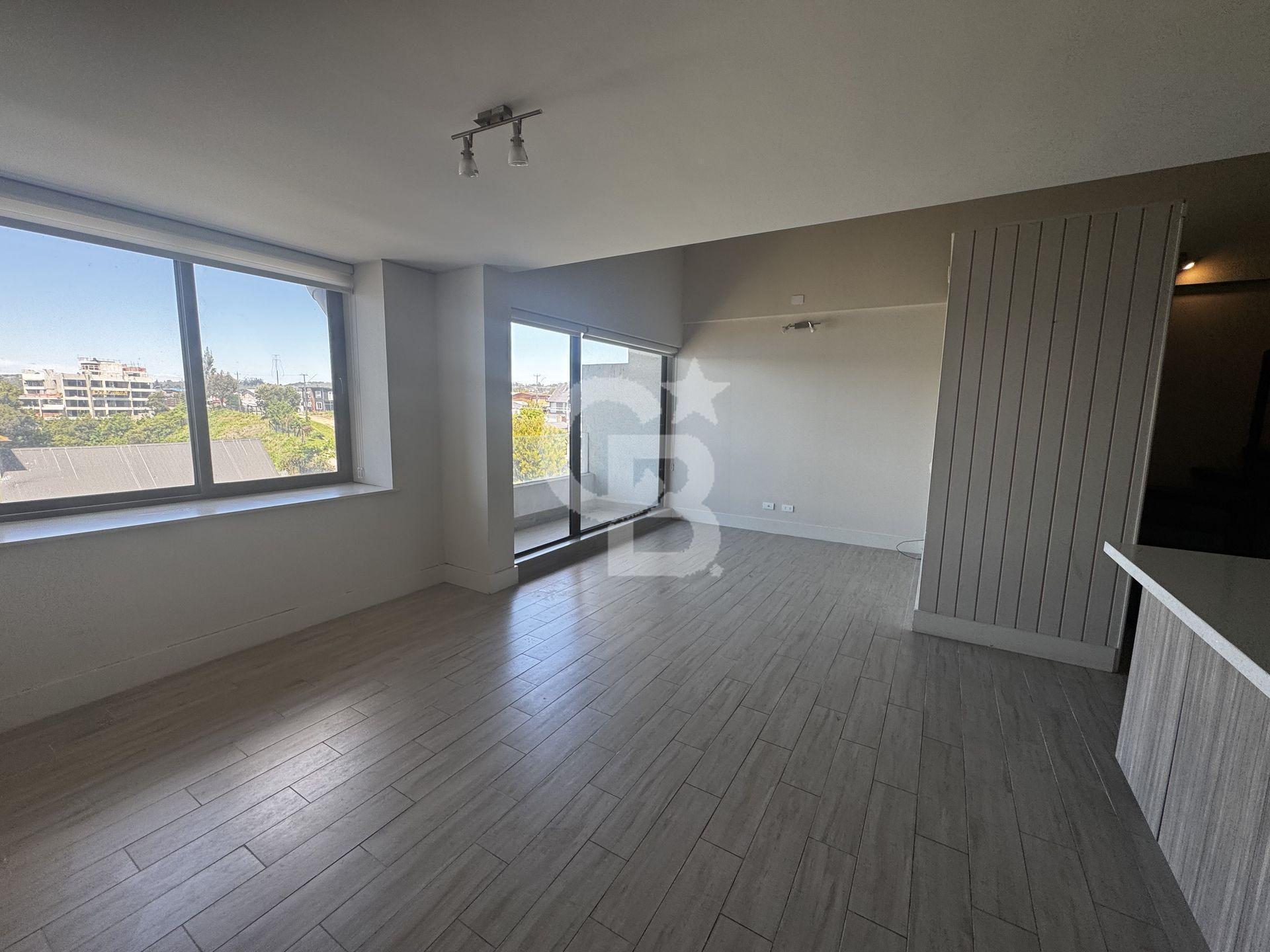 Puerto Varas, Chile, 2 Bedrooms Bedrooms, ,3 BathroomsBathrooms,Residential,For Sale,1984991