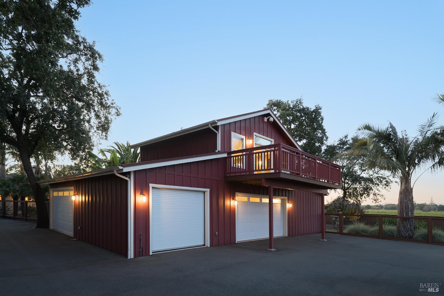 Santa Rosa, California, 95401, United States, 4 Bedrooms Bedrooms, ,4 BathroomsBathrooms,Residential,For Sale,1993093