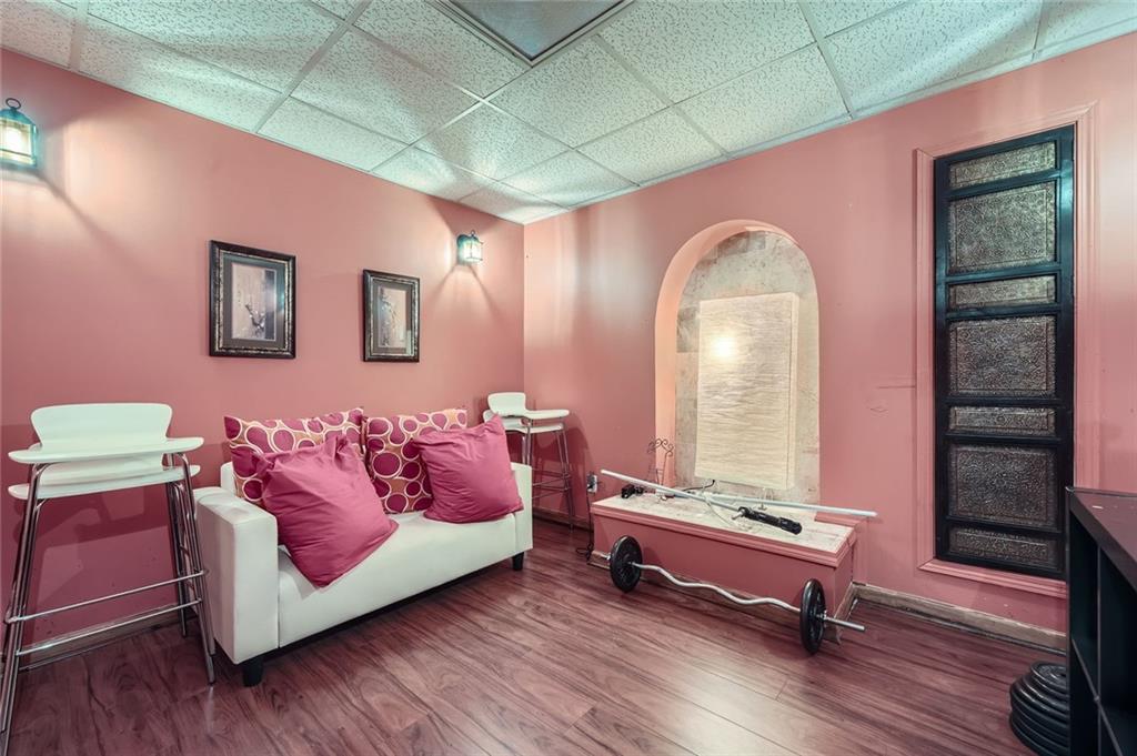 Mableton, Georgia, 30126, United States, 4 Bedrooms Bedrooms, ,5 BathroomsBathrooms,Residential,For Sale,1744905