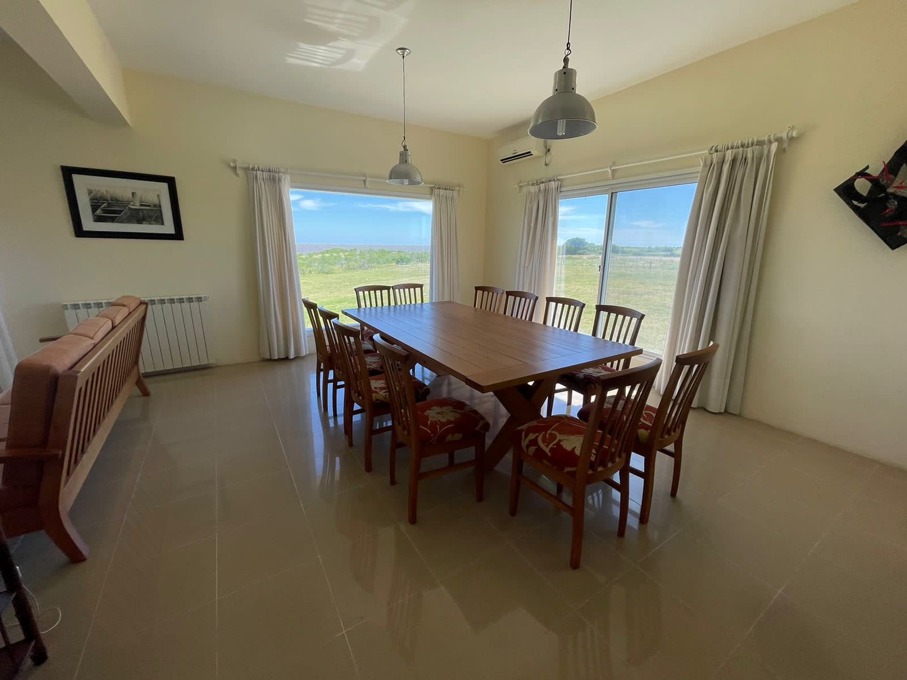  Riverfront Country Estate with Agricultural & Tourism Potential - 物件實景