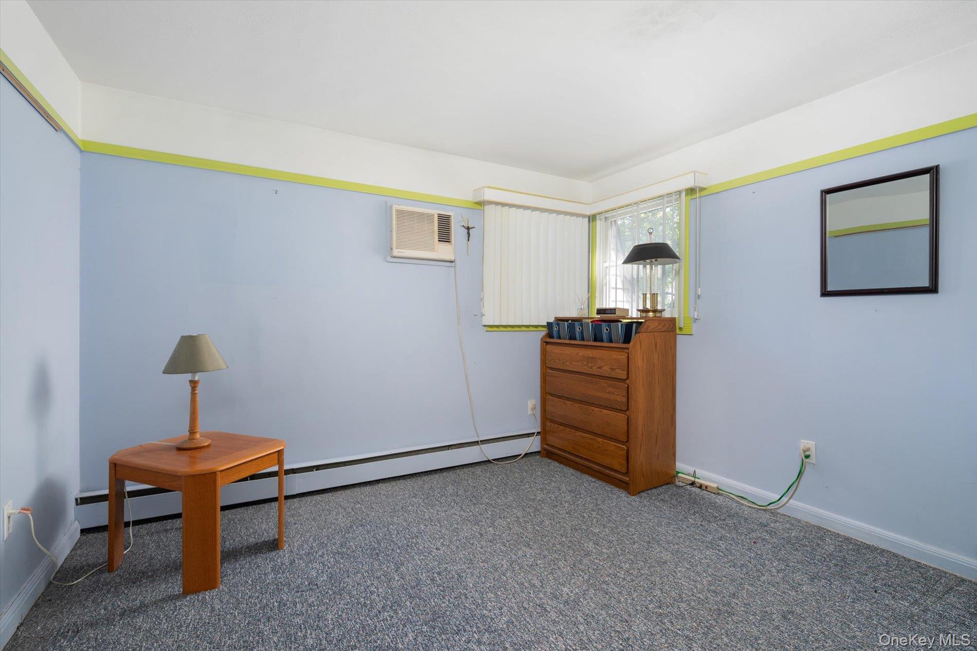 Levittown, New York, 11756, United States, 5 Bedrooms Bedrooms, ,2 BathroomsBathrooms,Residential,For Sale,1931352