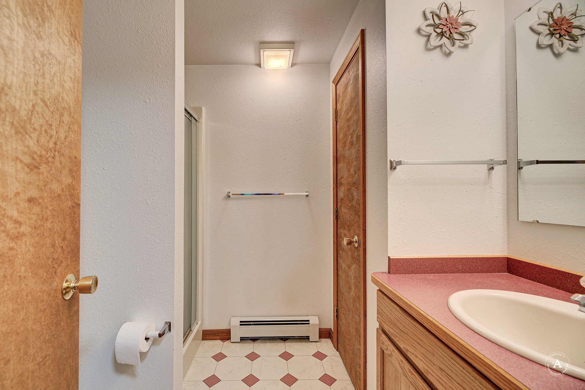 Helena, Montana, 59601, United States, 5 Bedrooms Bedrooms, ,4 BathroomsBathrooms,Residential,For Sale,1974729