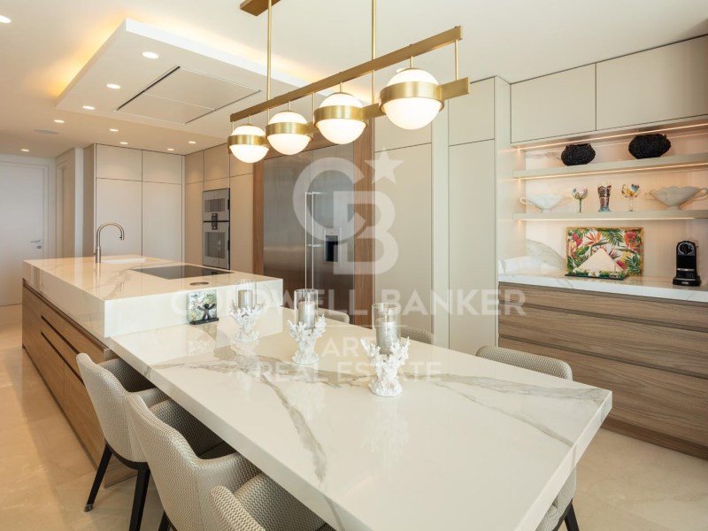Marbella, Andalusia, ES, 6 Bedrooms Bedrooms, ,Residential,For Sale,1777426