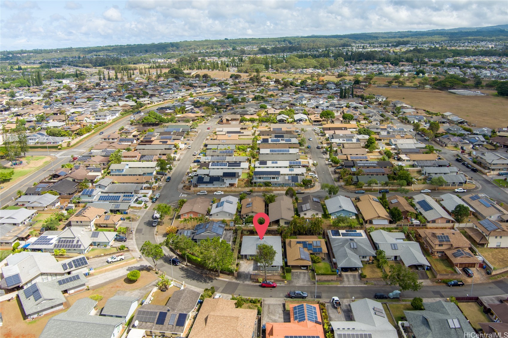 Mililani, Hawaii, 96789, United States, 4 Bedrooms Bedrooms, ,2 BathroomsBathrooms,Residential,For Sale,1949626