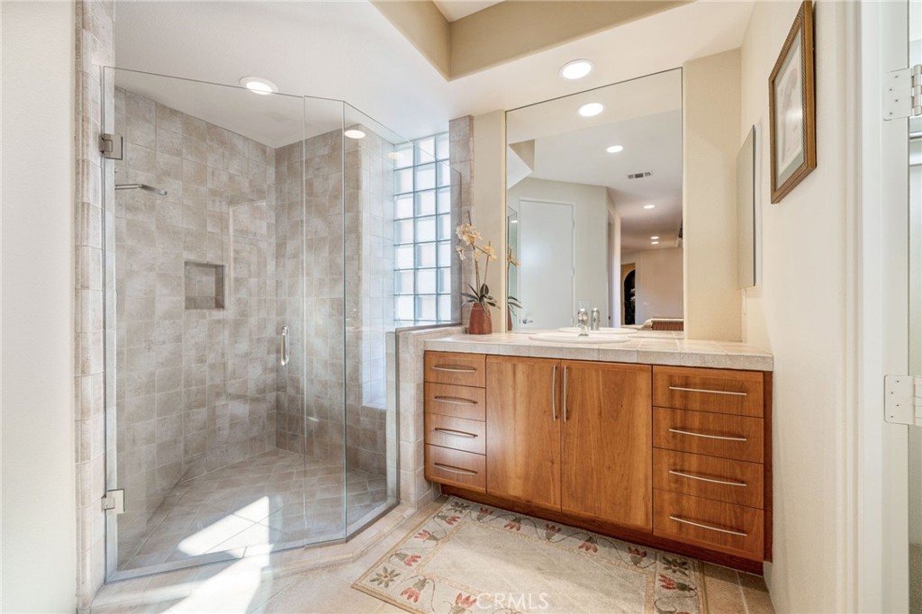 La Quinta, California, 92253, United States, 3 Bedrooms Bedrooms, ,3 BathroomsBathrooms,Residential,For Sale,1991413