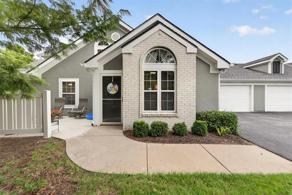71st Ter, Shawnee, KS 66227