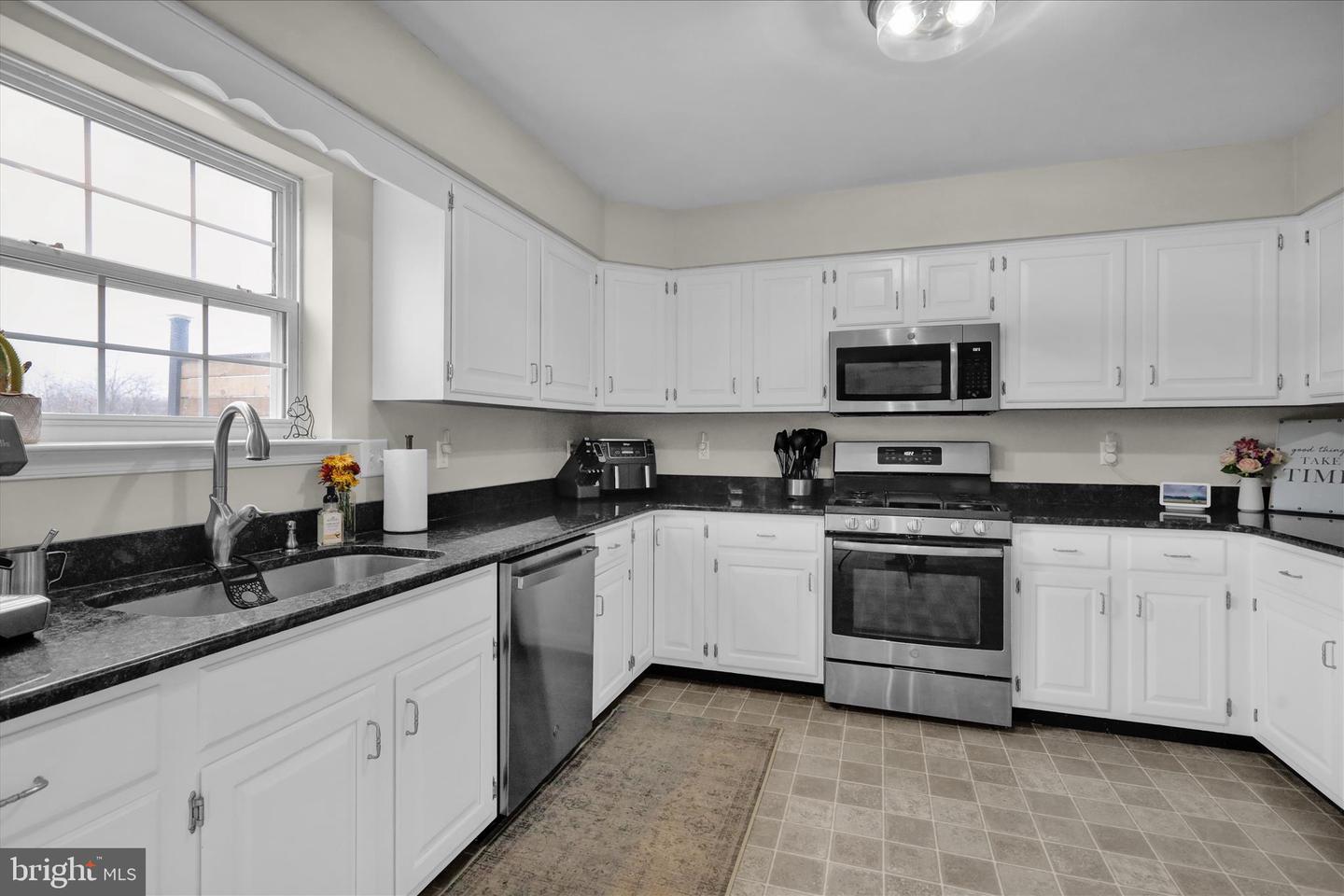 Gilbertsville, Pennsylvania, 19525, United States, 3 Bedrooms Bedrooms, ,3 BathroomsBathrooms,Residential,For Sale,2002052