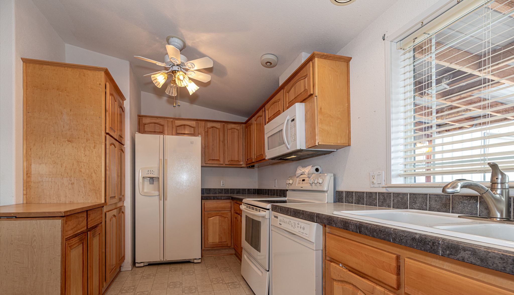 5459 SE Pawnee Lp., Prineville, Oregon, 97754, United States, 3 Bedrooms Bedrooms, ,2 BathroomsBathrooms,Residential,For Sale,5459 SE Pawnee Lp.,1658566