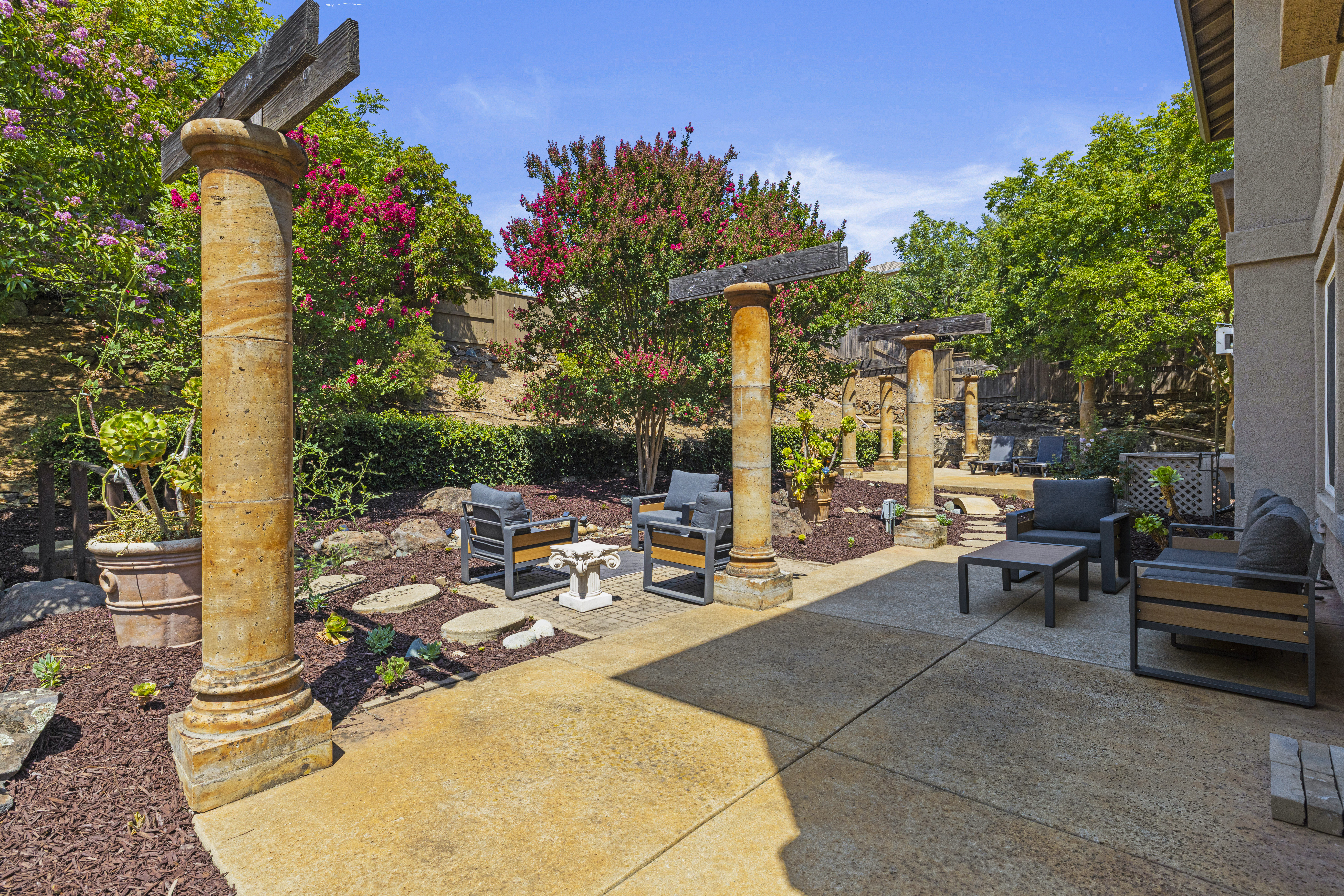  8033 Marigola Drive, El Dorado Hills, CA 95762 - 物件實景