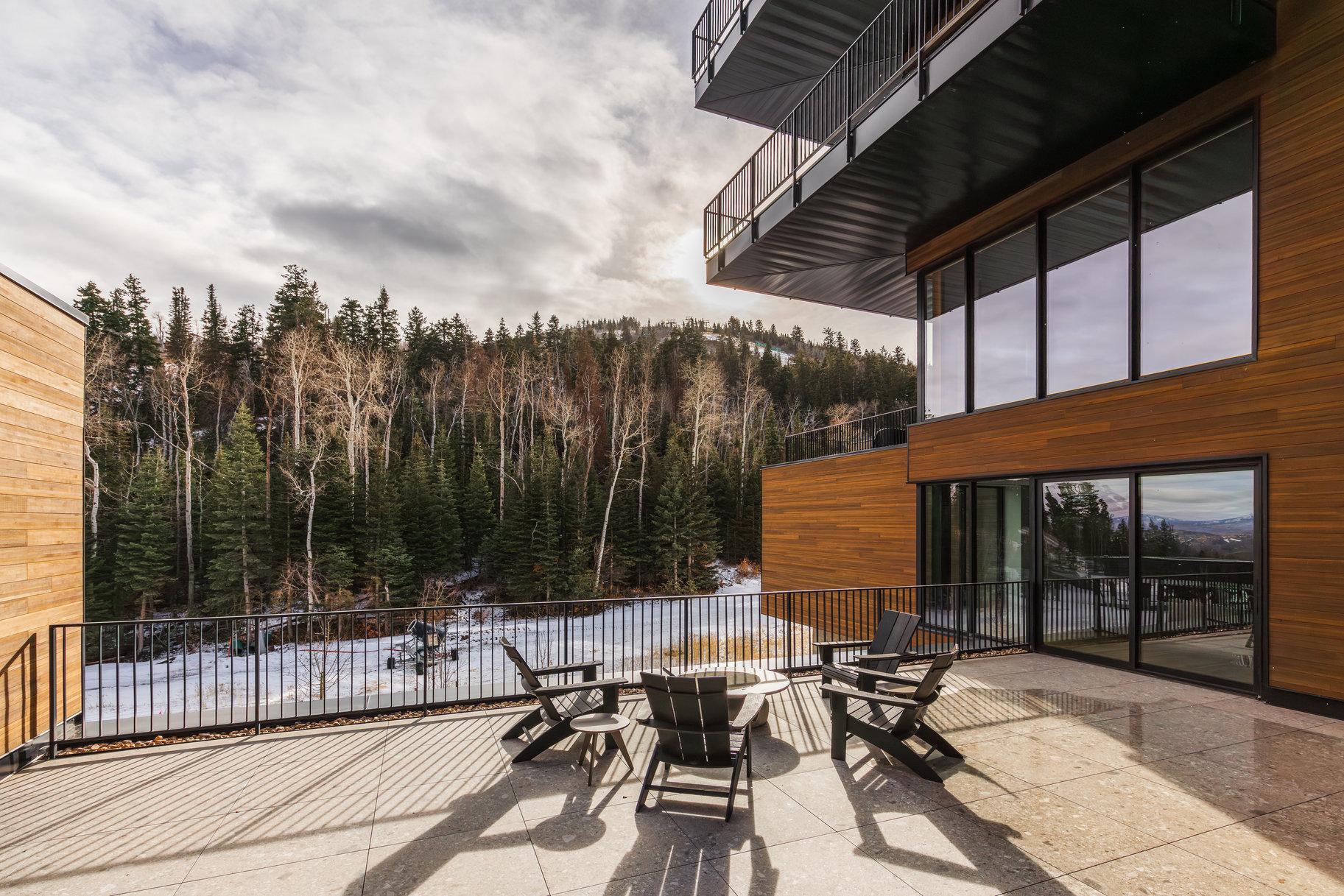 Furnished 5-bedroom Penthouse at Founder
