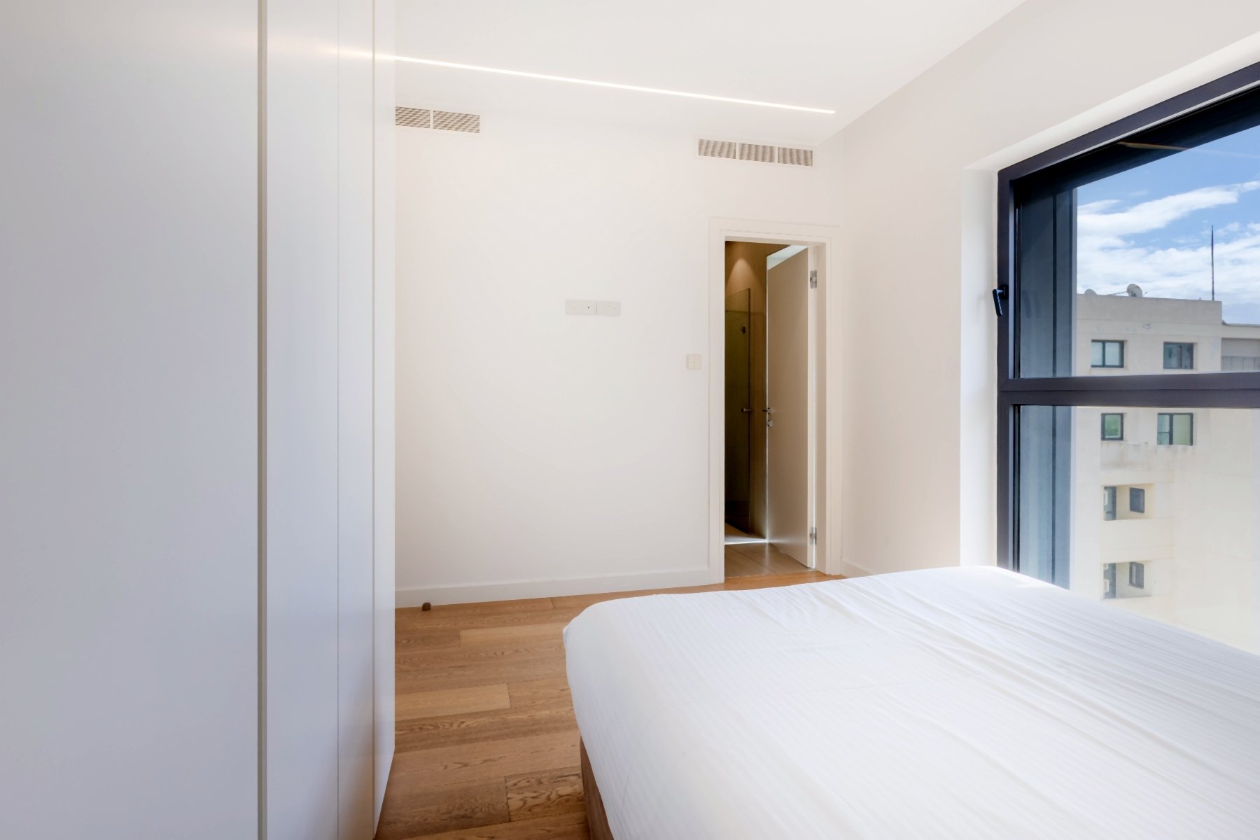  Two Bedroom Apartment on the 13th Floor in Central Nicosia - 物件實景