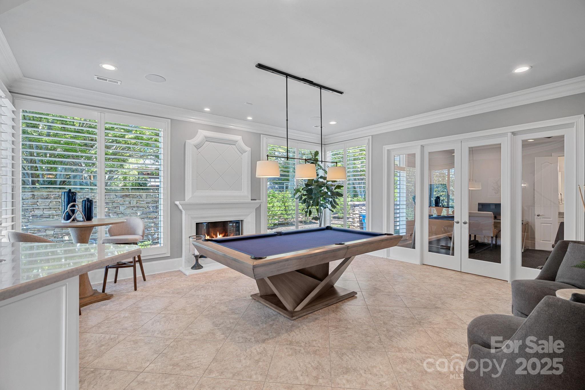 Mooresville, North Carolina, 28117, United States, 4 Bedrooms Bedrooms, ,6 BathroomsBathrooms,Residential,For Sale,1989072