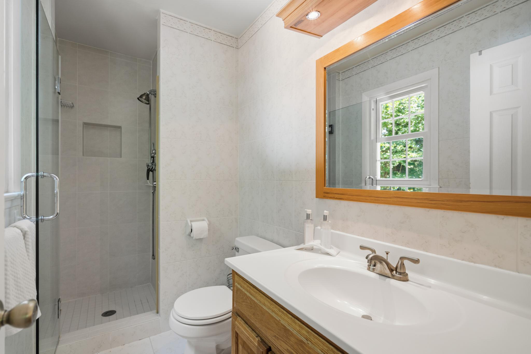  8611 Cyrus Place, Alexandria, VA, 22308 - 物件實景