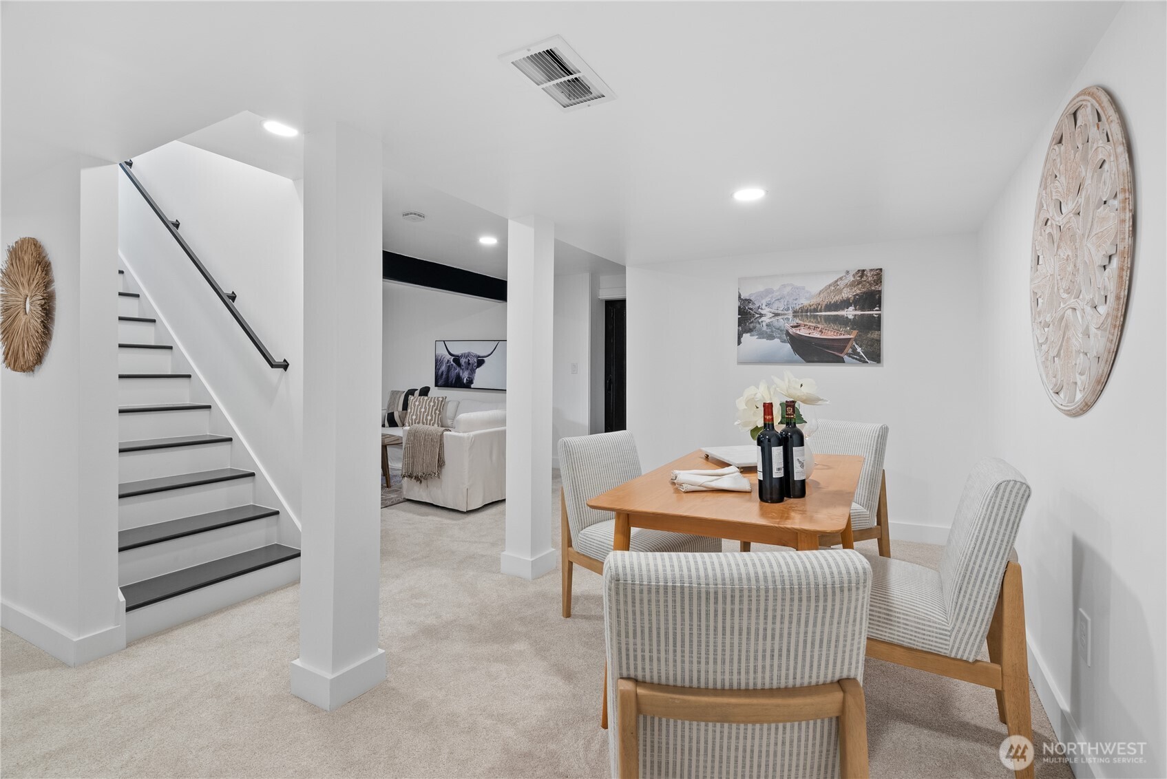 Seattle, Washington, 98109, United States, 3 Bedrooms Bedrooms, ,1 BathroomBathrooms,Residential,For Sale,1999766