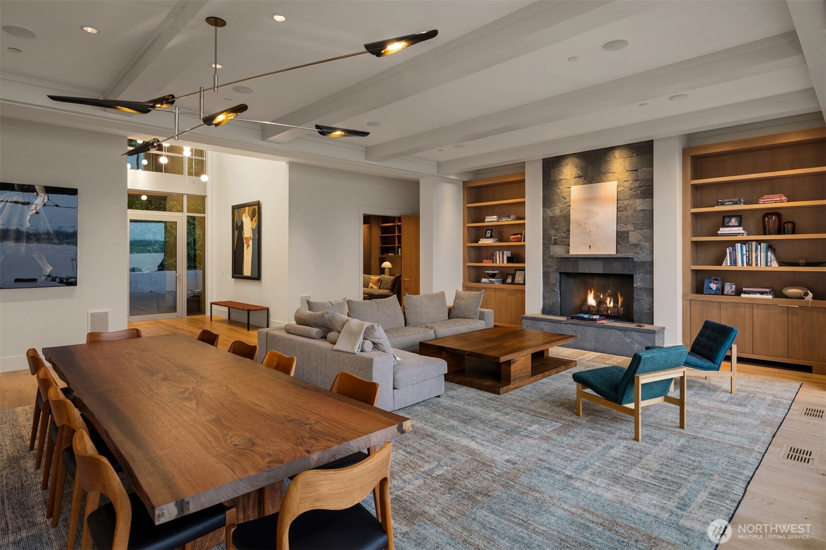 Seattle, Washington, 98105, United States, 6 Bedrooms Bedrooms, ,5 BathroomsBathrooms,Residential,For Sale,1993389