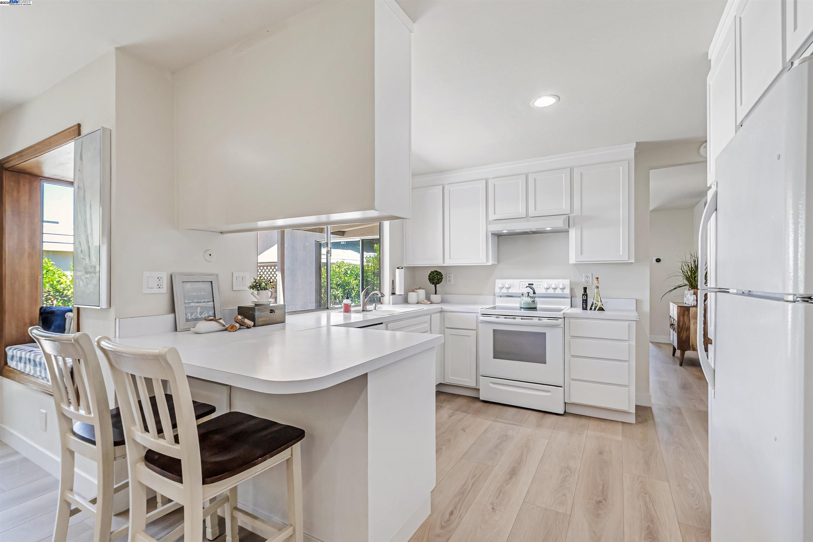 Campbell, California, 95008, United States, 3 Bedrooms Bedrooms, ,2 BathroomsBathrooms,Residential,For Sale,1926227