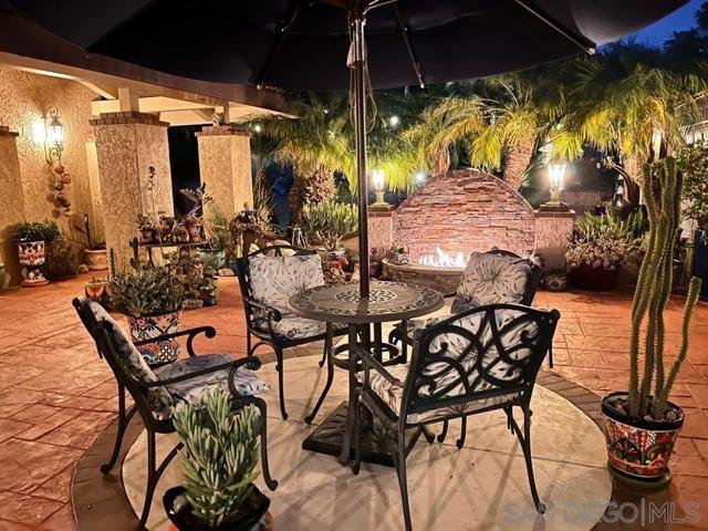 El Cajon, California, 92020, United States, 5 Bedrooms Bedrooms, ,4 BathroomsBathrooms,Residential,For Sale,1983564