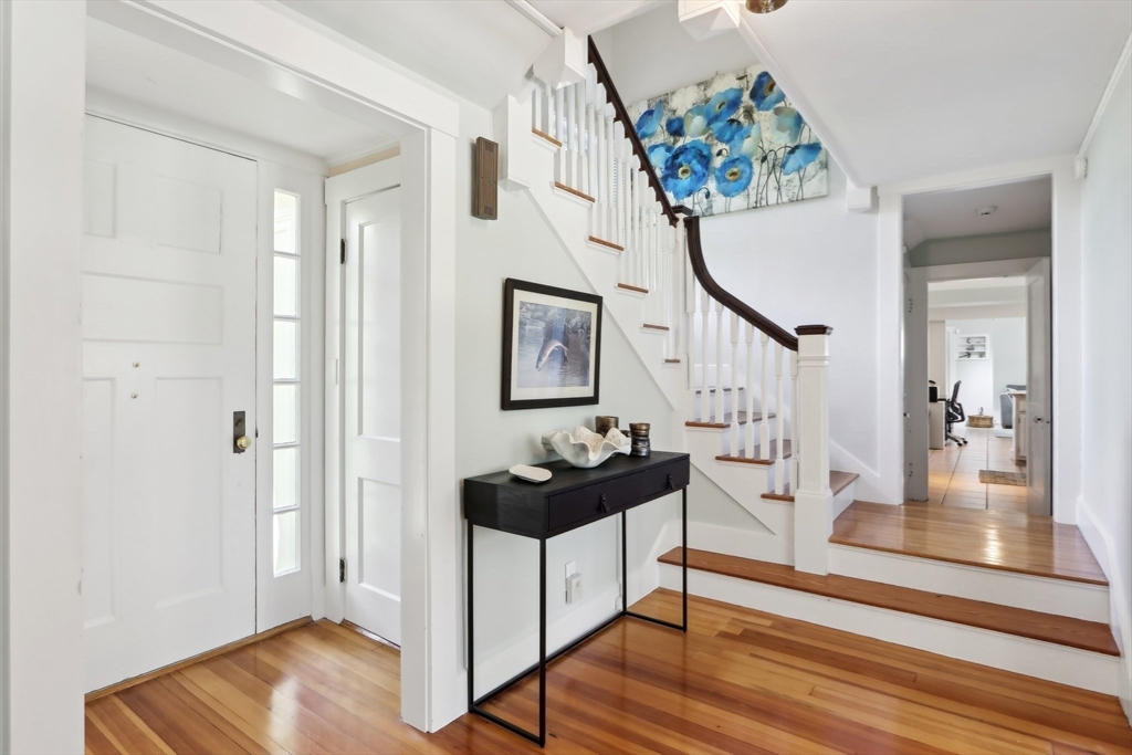 Gloucester, Massachusetts, 01930, United States, 5 Bedrooms Bedrooms, ,5 BathroomsBathrooms,Residential,For Sale,1837944