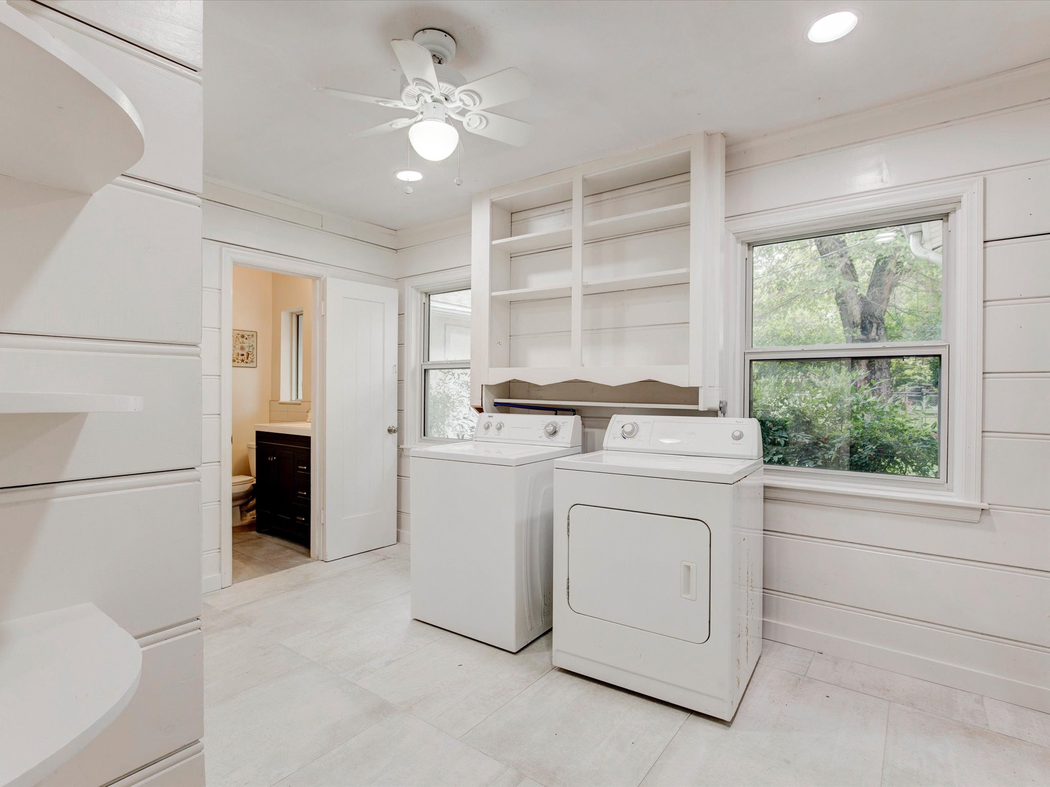  Charming home on spacious lot close proximity to the TCU baseball field - 物件實景