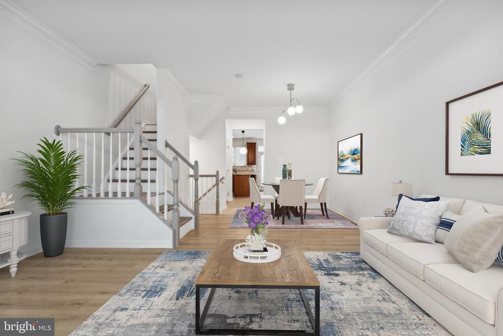 Chantilly, Virginia, 20152, United States, 3 Bedrooms Bedrooms, ,4 BathroomsBathrooms,Residential,For Sale,1942901