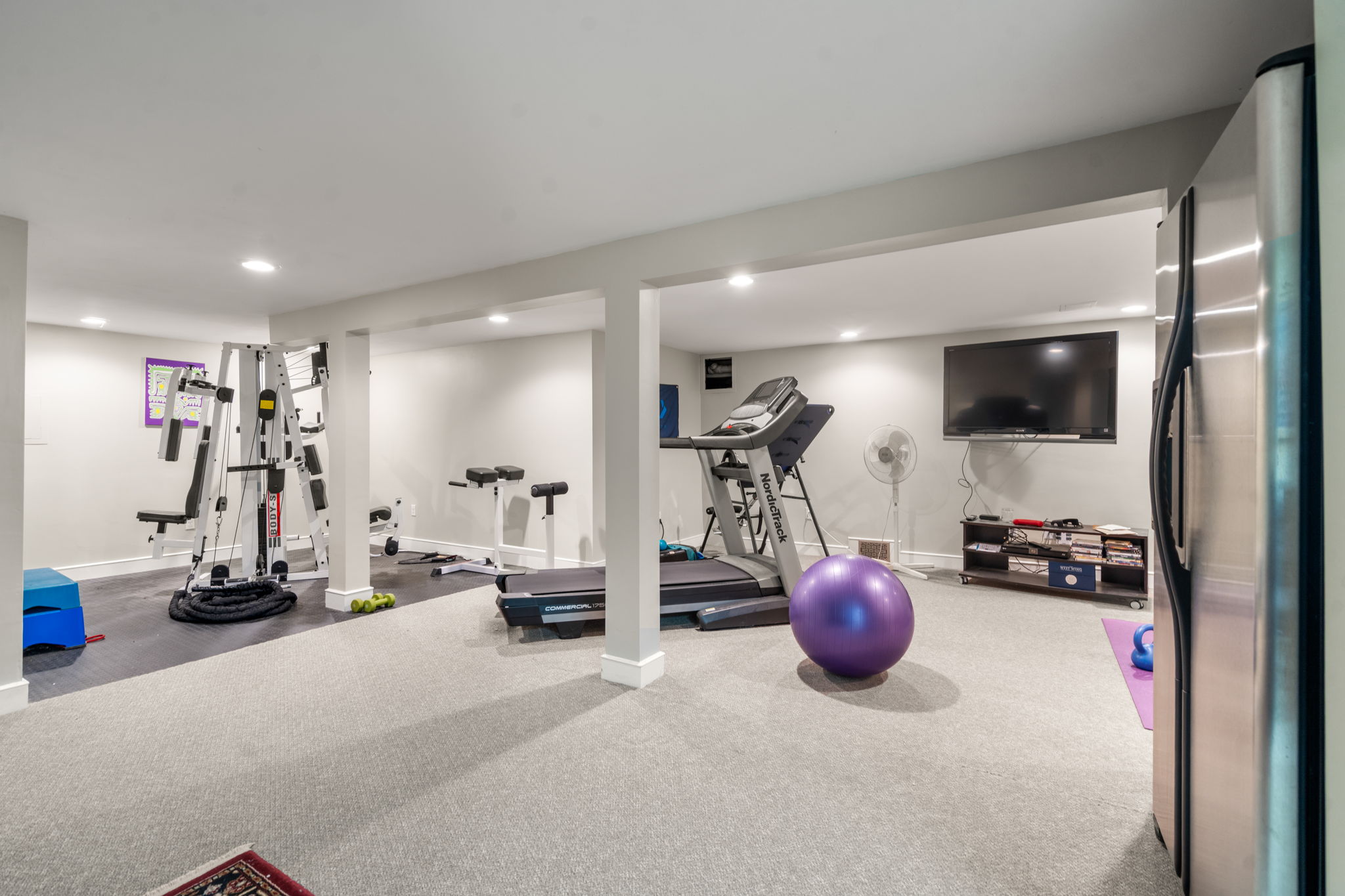  8 Ringbolt Road, Hingham, MA, 02043 - 物件實景