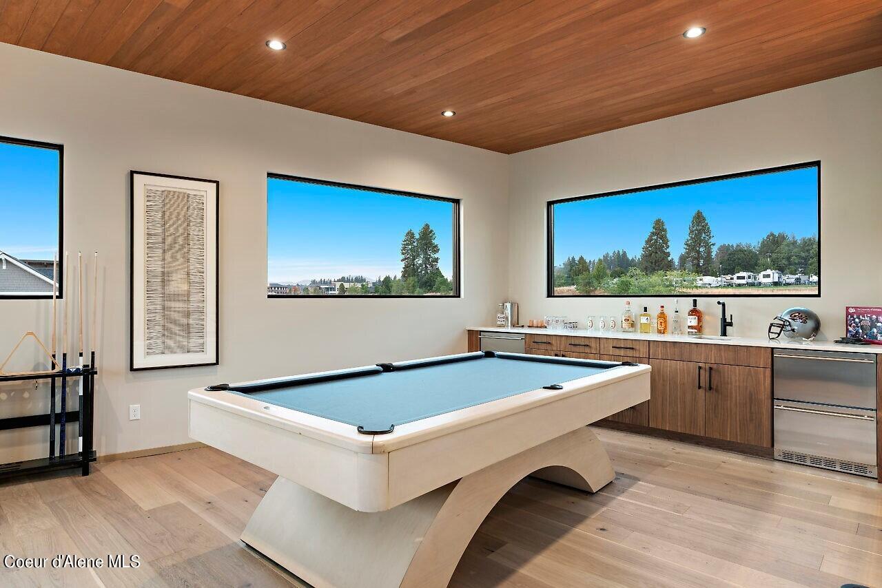Coeur d'Alene, Idaho, 83814, United States, 4 Bedrooms Bedrooms, ,4 BathroomsBathrooms,Residential,For Sale,1908048