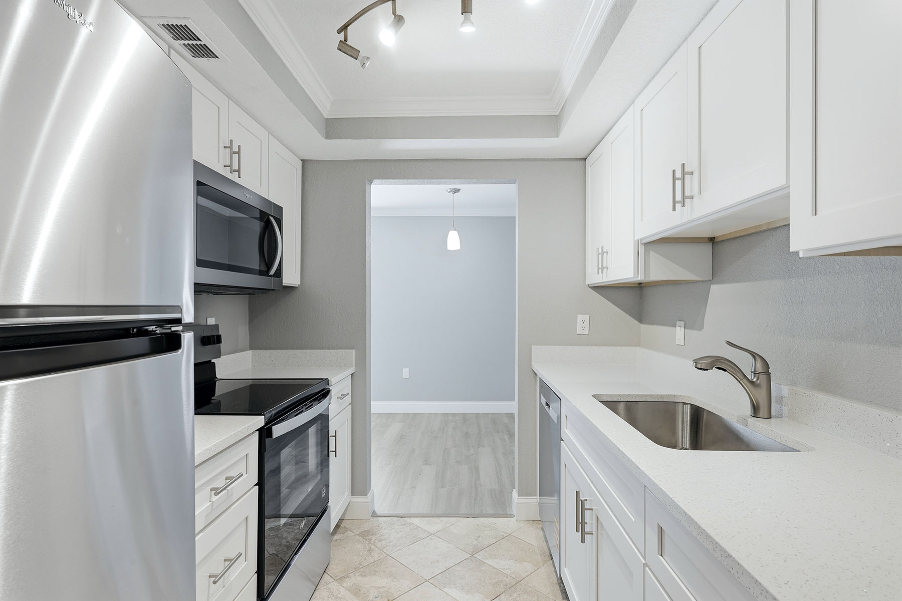  PEPPERTREE VILLAGE CONDO - 物件實景