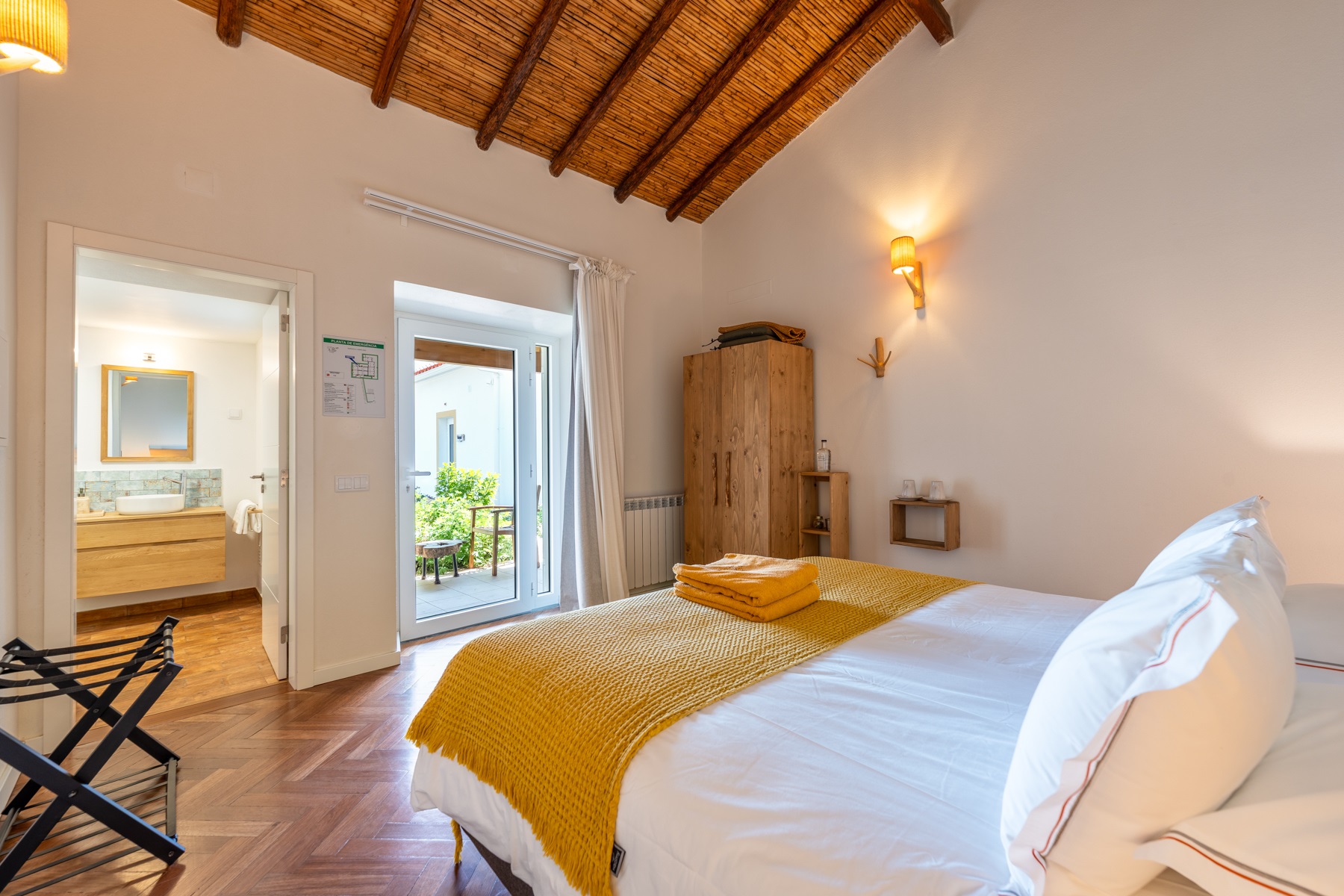  Country Estate, 13 bedrooms, for Sale - 物件實景