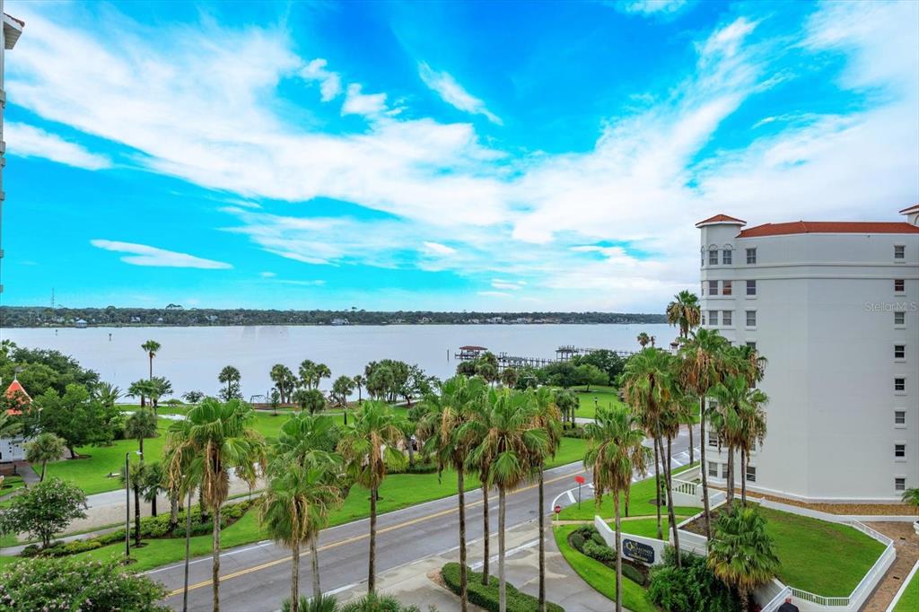 Ormond Beach, Florida, 32176, United States, 3 Bedrooms Bedrooms, ,4 BathroomsBathrooms,Residential,For Sale,1998916